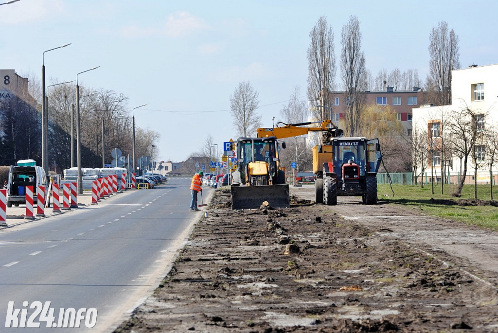 Budowa parkingu przy ul. Błażka