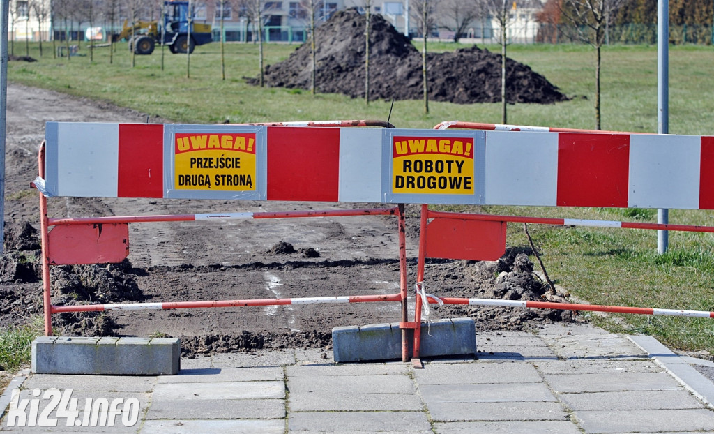 Budowa parkingu przy ul. Błażka