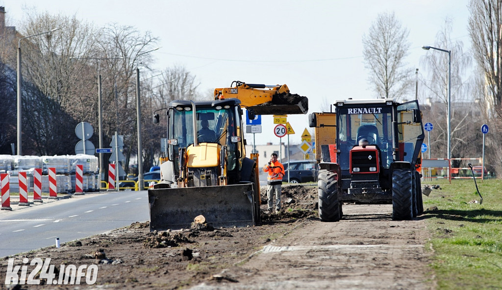 Budowa parkingu przy ul. Błażka