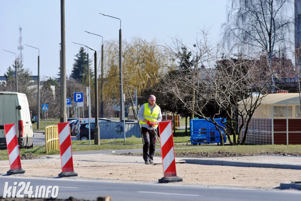 Budowa parkingu przy ul. Błażka