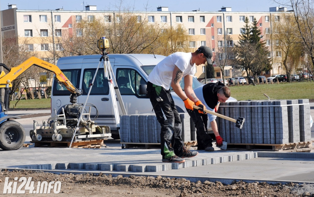 Przebudowa ciągu pieszo-rowerowego przy ul. Błażka