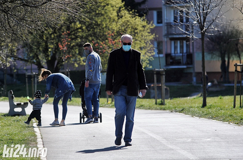 Inowrocławianie założyli maseczki ochronne