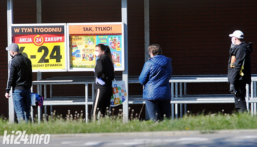 Inowrocławianie założyli maseczki ochronne