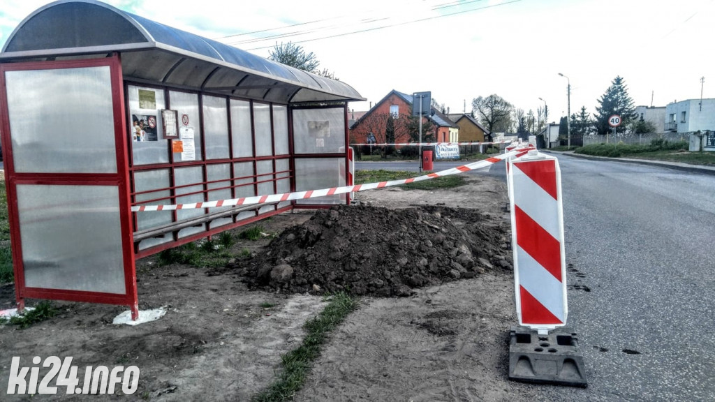 Ludzkie kości pod przystankiem autobusowym