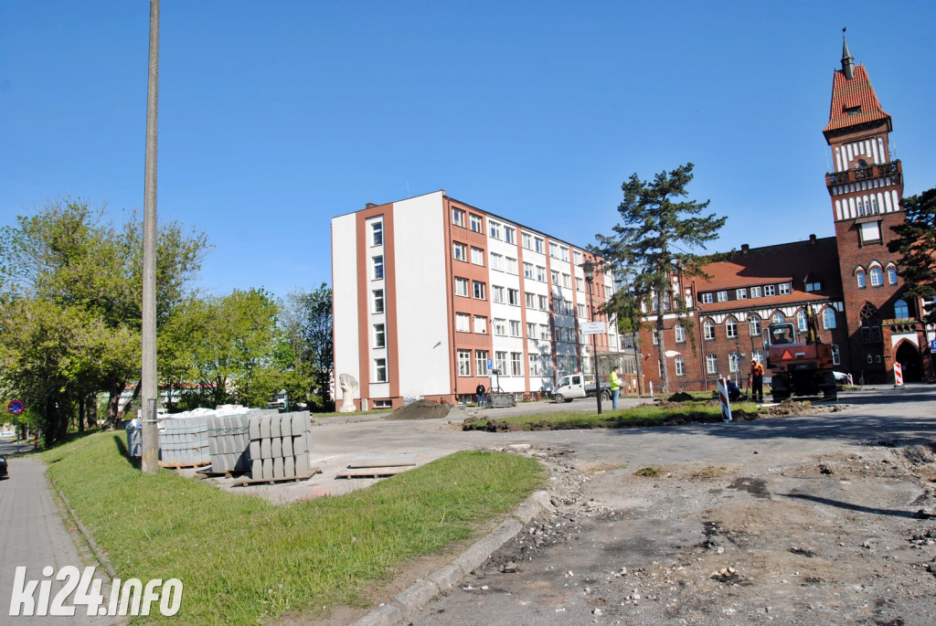 Remont parkingu przed starostwem