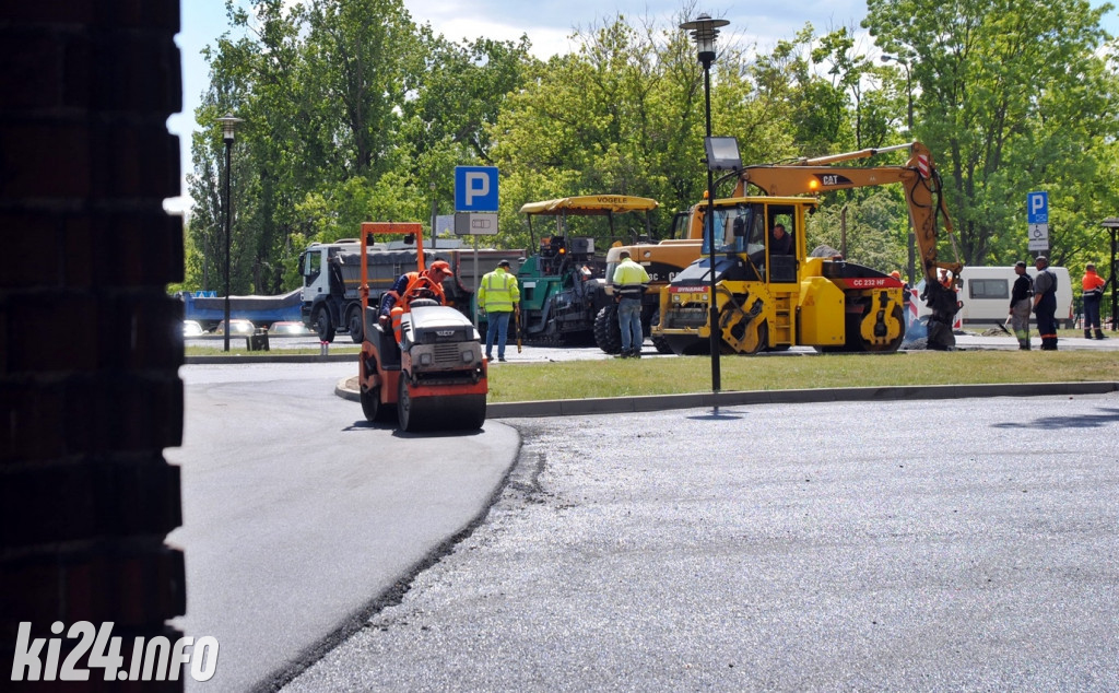 Remont parkingu przed starostwem