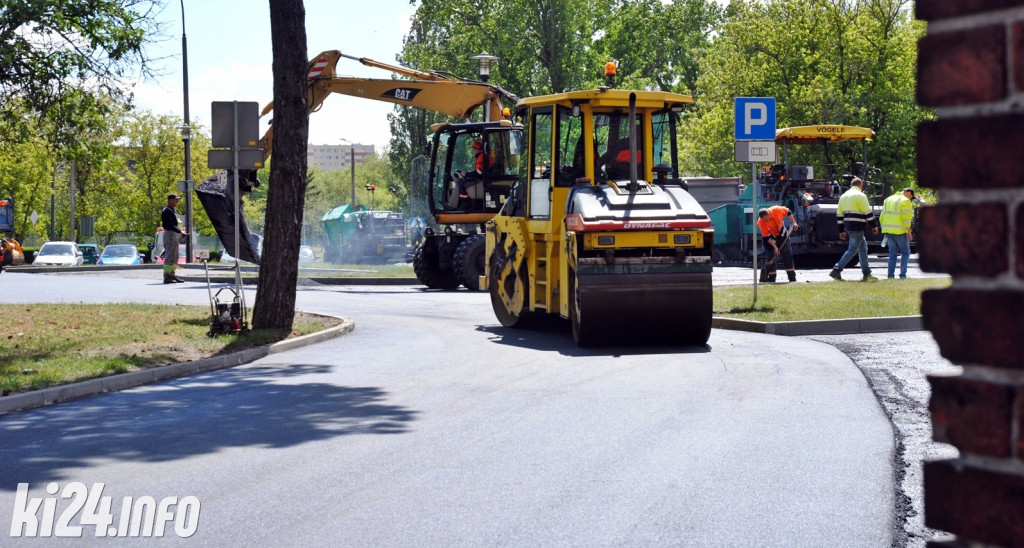 Remont parkingu przed starostwem