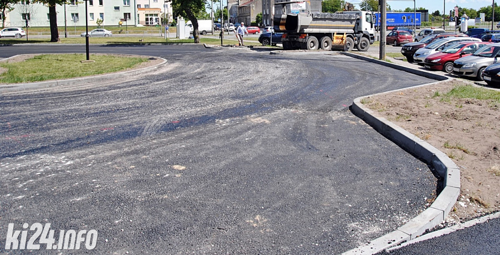 Remont parkingu przed starostwem