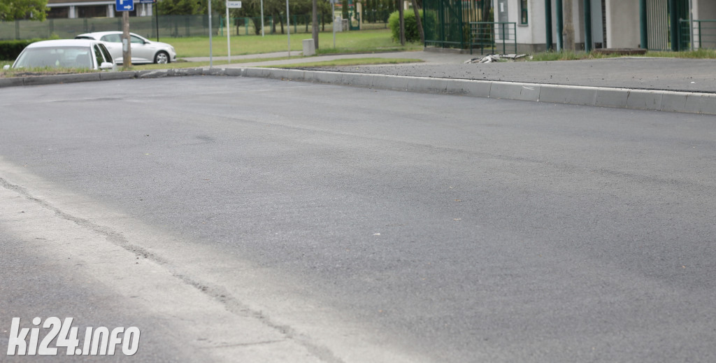 Remont parkingu przed starostwem