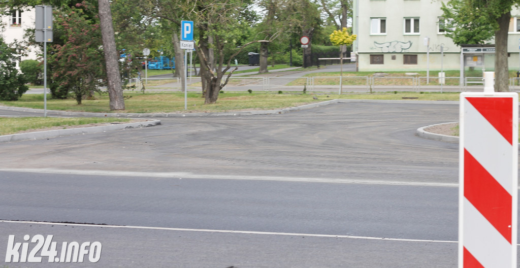 Remont parkingu przed starostwem