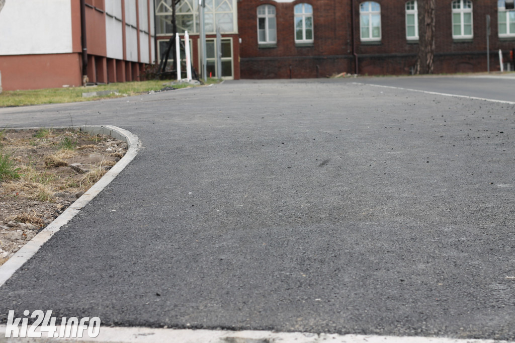 Remont parkingu przed starostwem