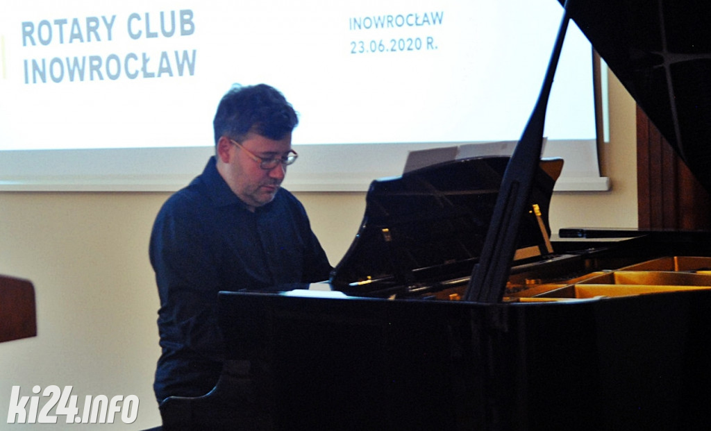 Rafał Mikołajewski nowym prezydentem Rotary Club