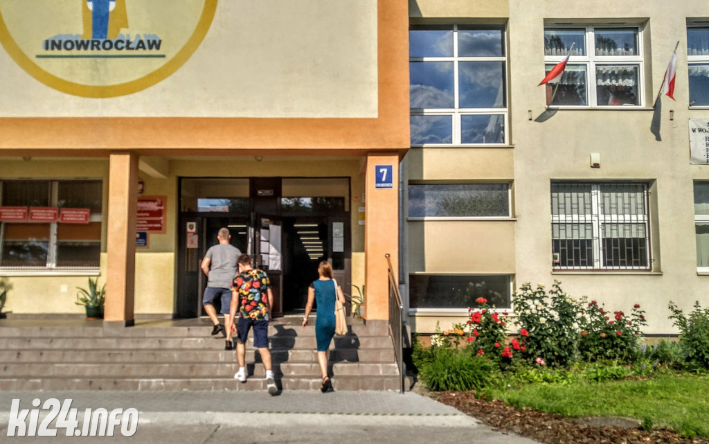 W maseczkach do urn. Tak wyglądały tegoroczne wybory prezydenckie