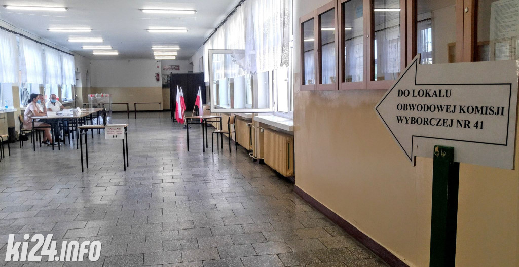 W maseczkach do urn. Tak wyglądały tegoroczne wybory prezydenckie