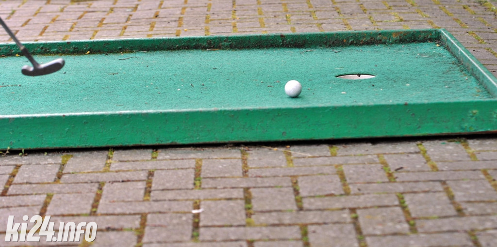 Turniej minigolfa
