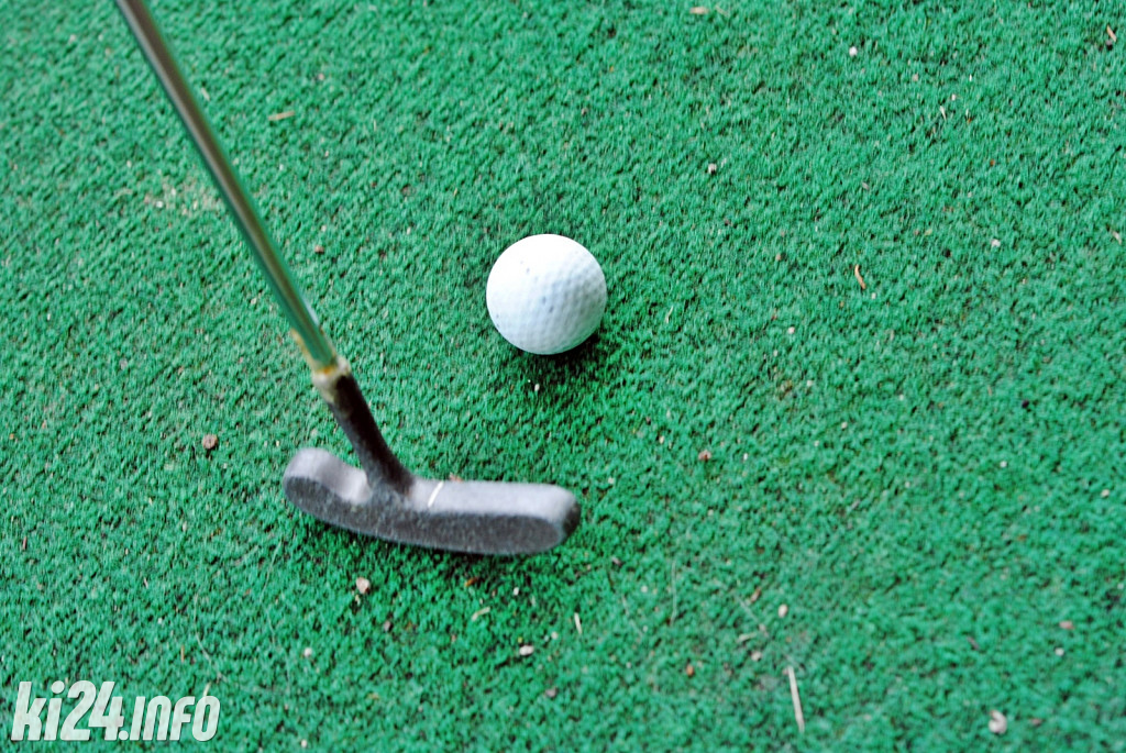 Turniej minigolfa