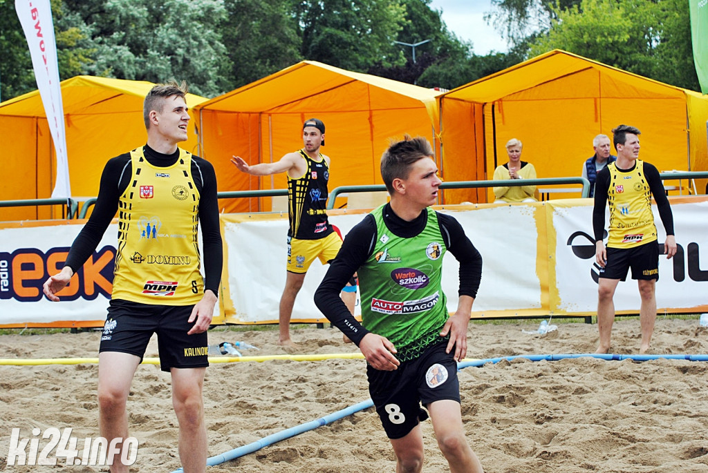 Weekend pod znakiem piłki plażowej