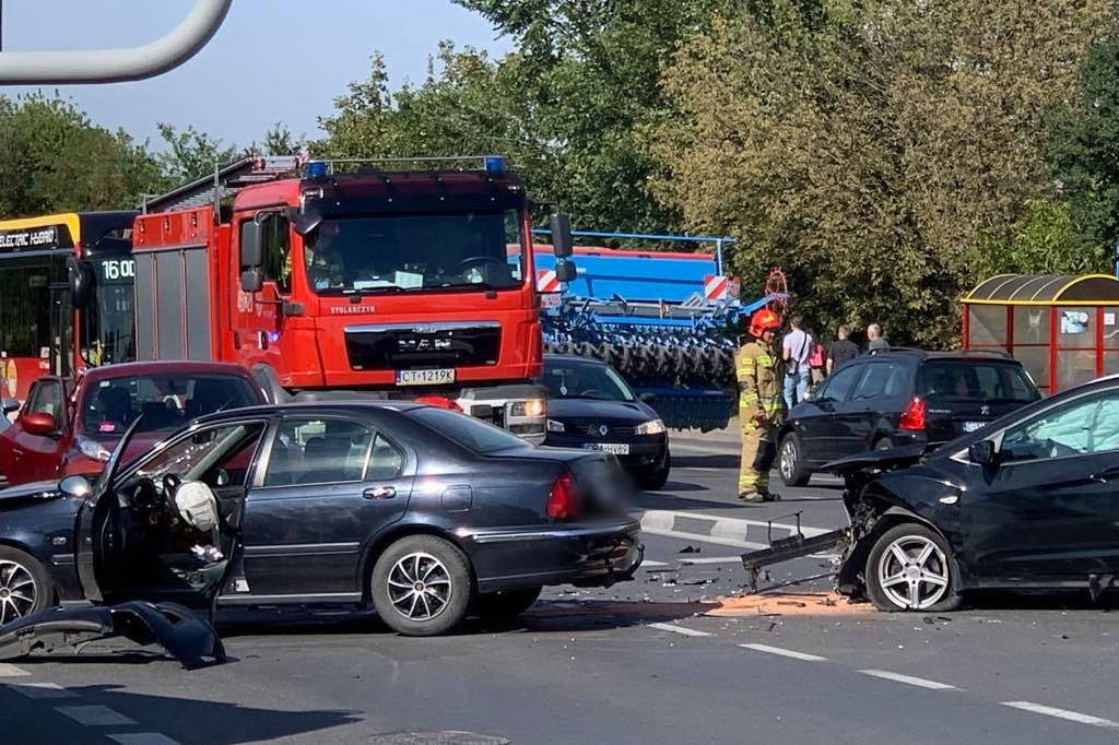 Potrójna kolizja na Poznańskiej