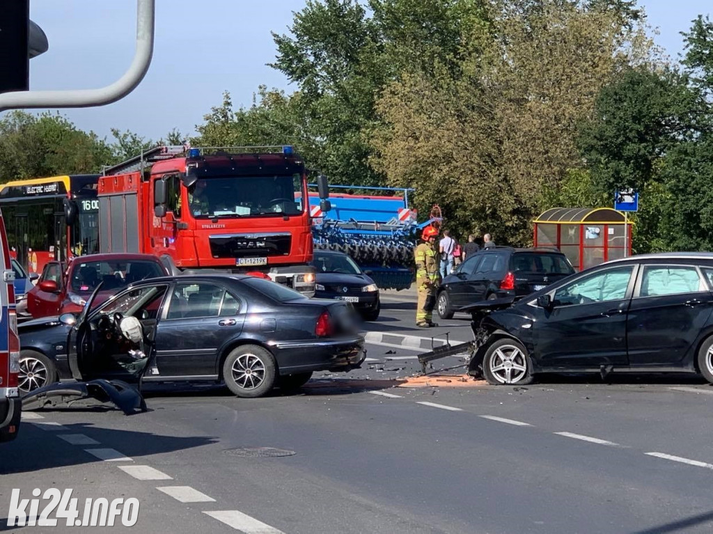 Potrójna kolizja na Poznańskiej