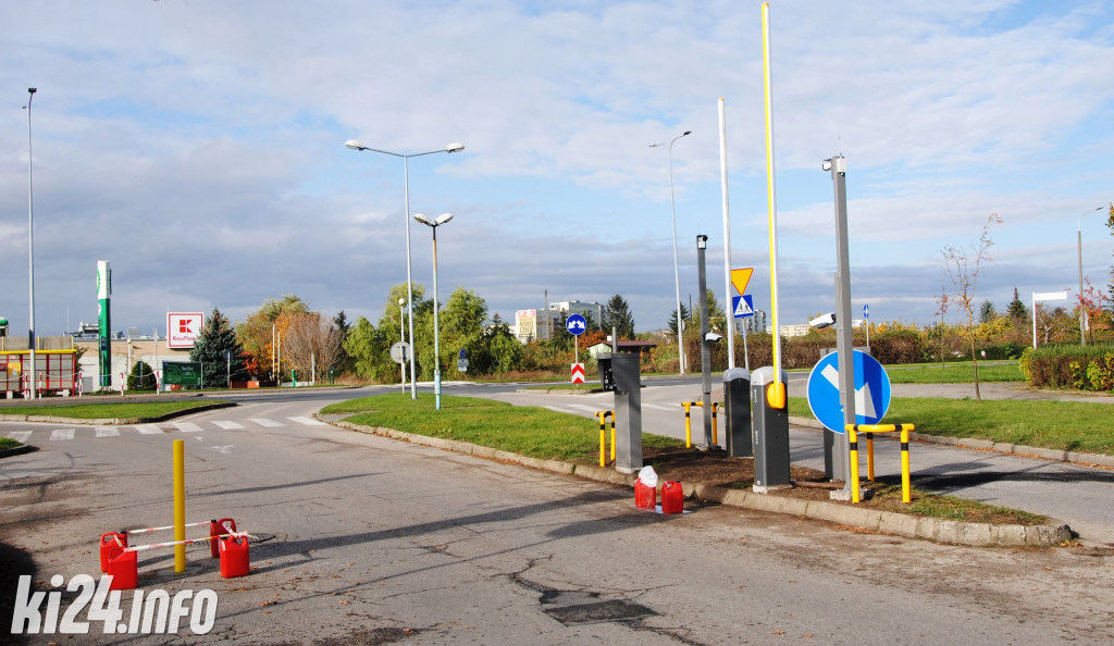 Płatny parking przed szpitalem