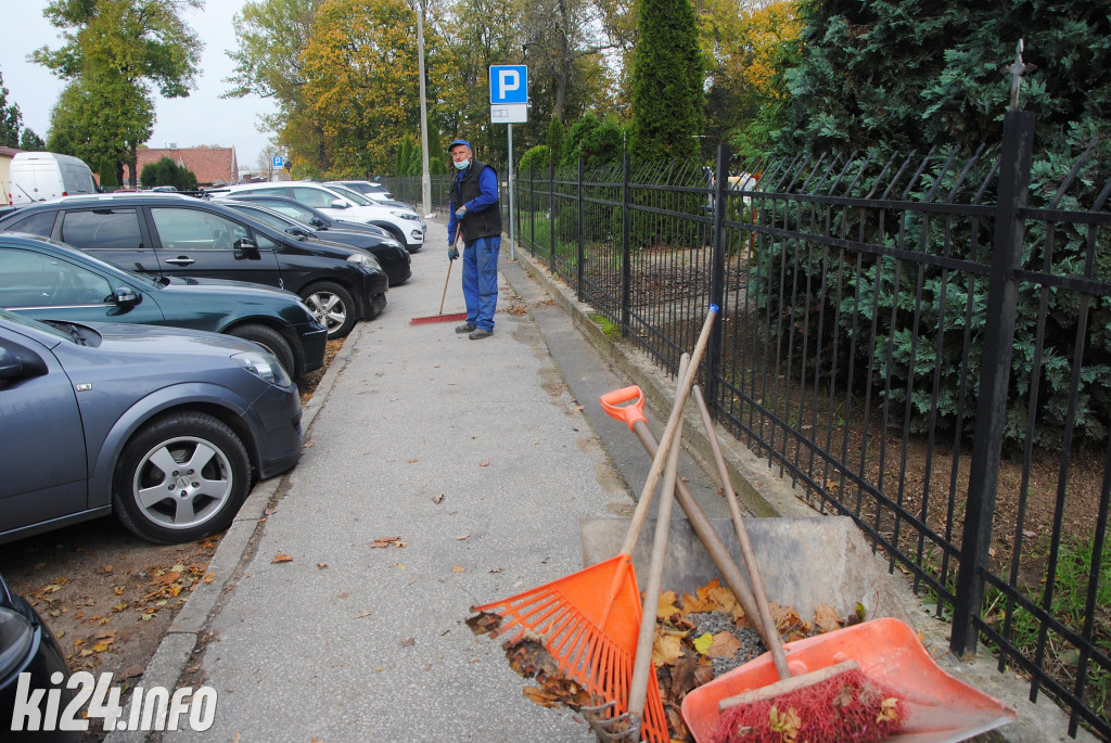Przygotowania do Dnia Wszystkich Świętych