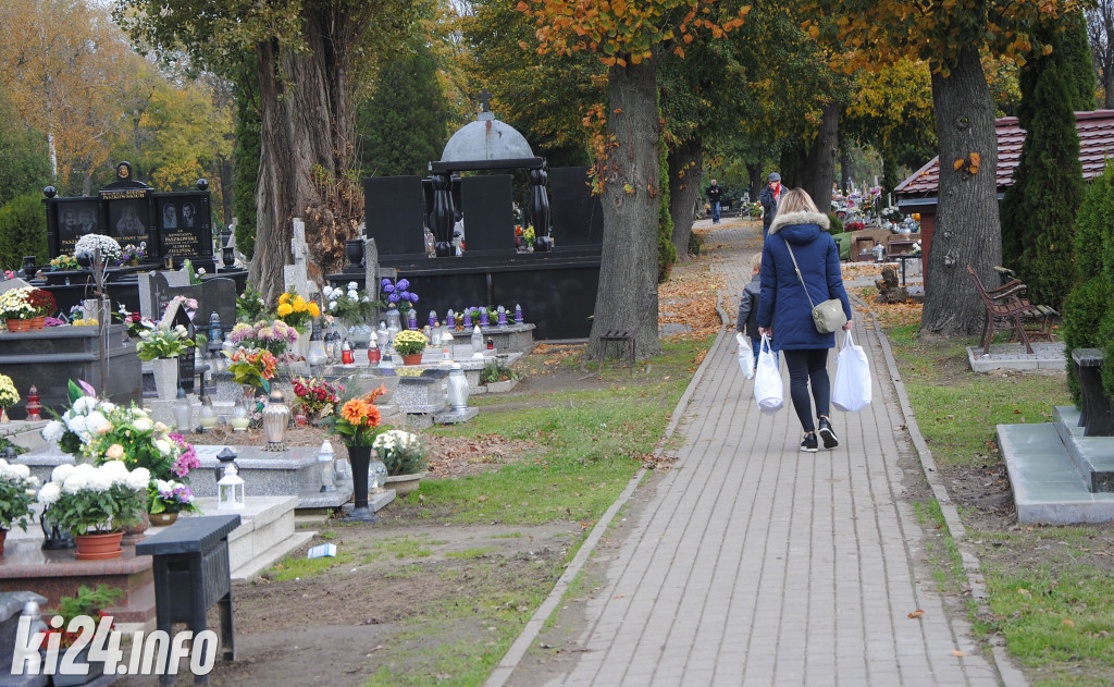 Przygotowania do Dnia Wszystkich Świętych
