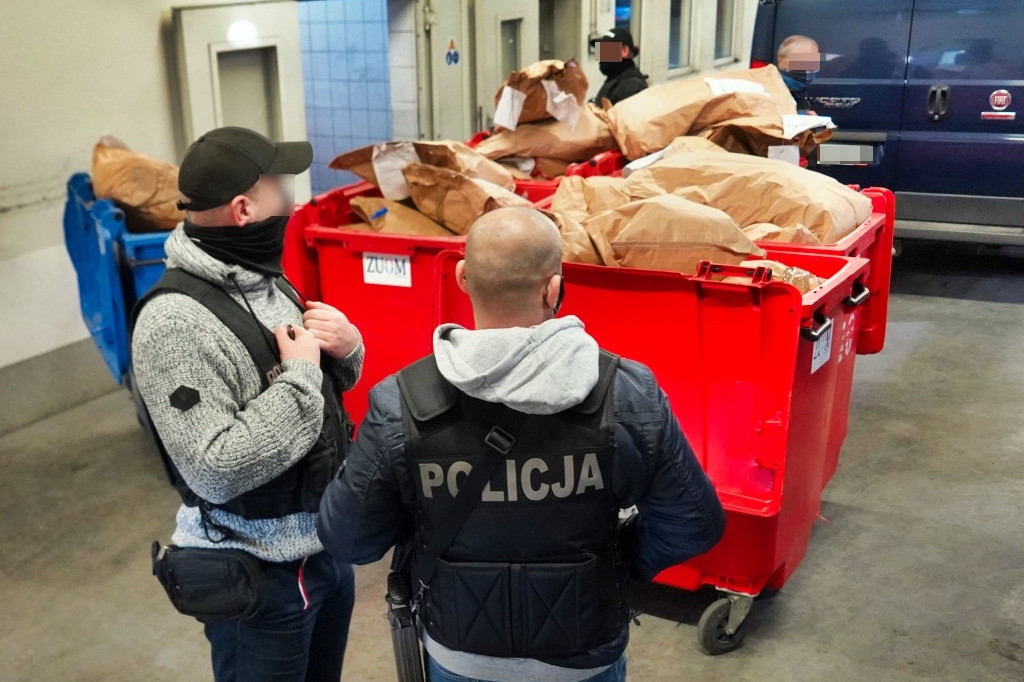 Policja spaliła narkotyki