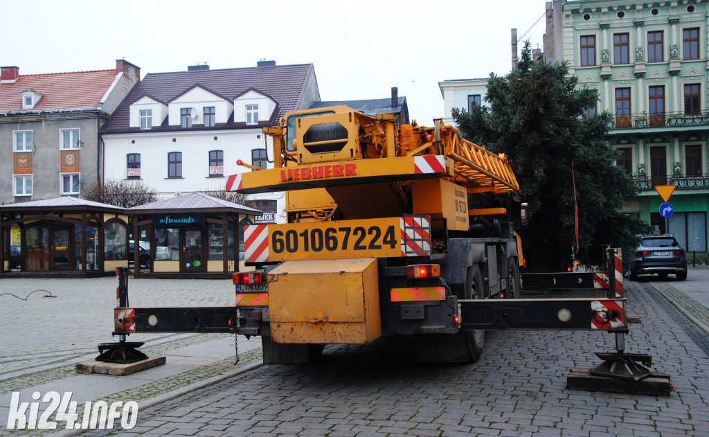 Bożonarodzeniowa choinka na inowrocławskim Rynku