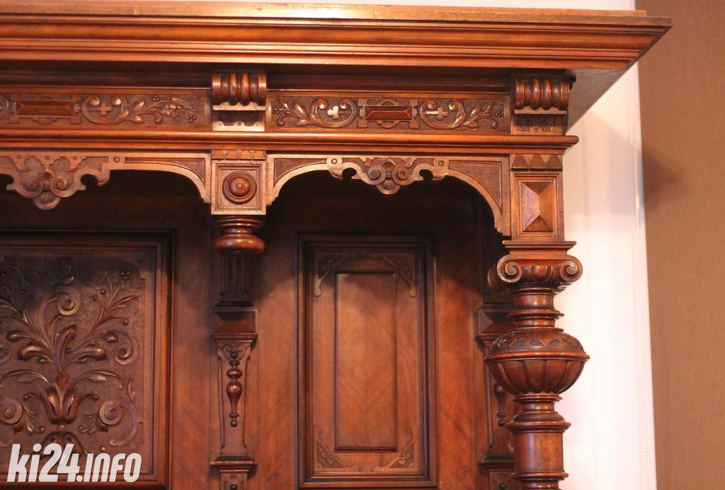 Meblarskie skarby w inowrocławskim muzeum