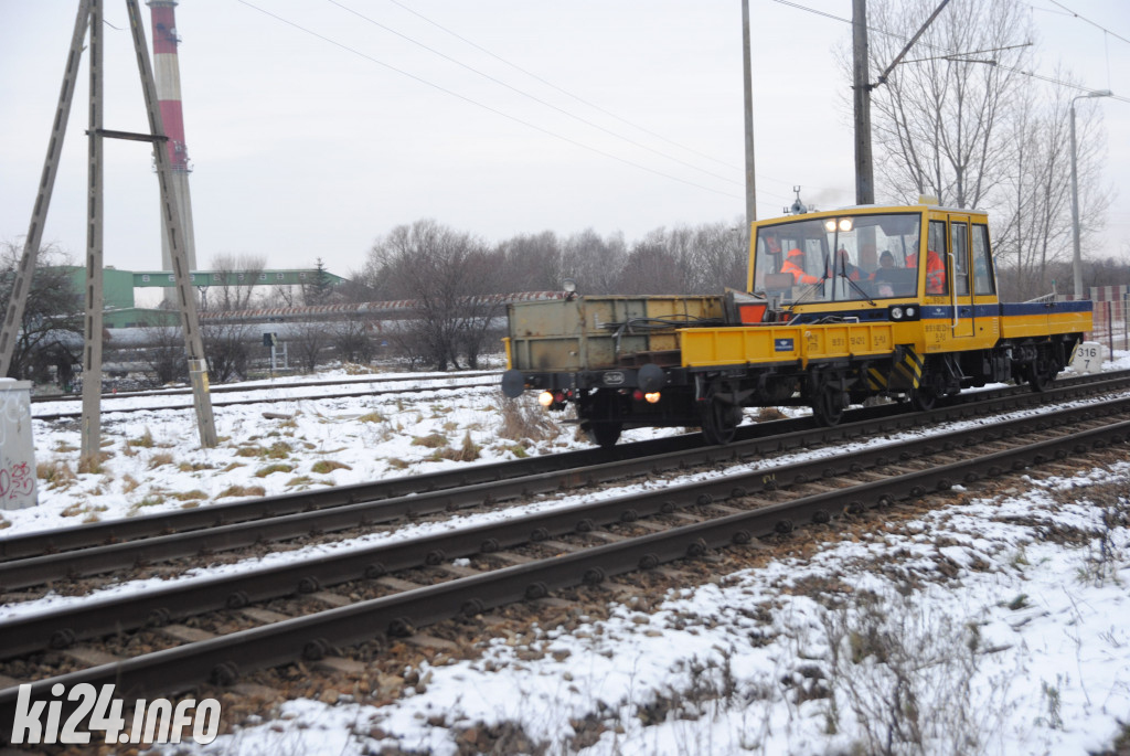 Stacja Inowrocław Rąbinek pokryta białym puchem