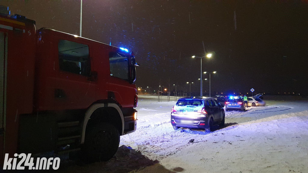 Kraksa na łączniku Marulewskiej z Długą