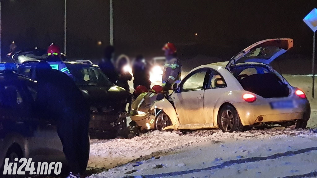 Kraksa na łączniku Marulewskiej z Długą