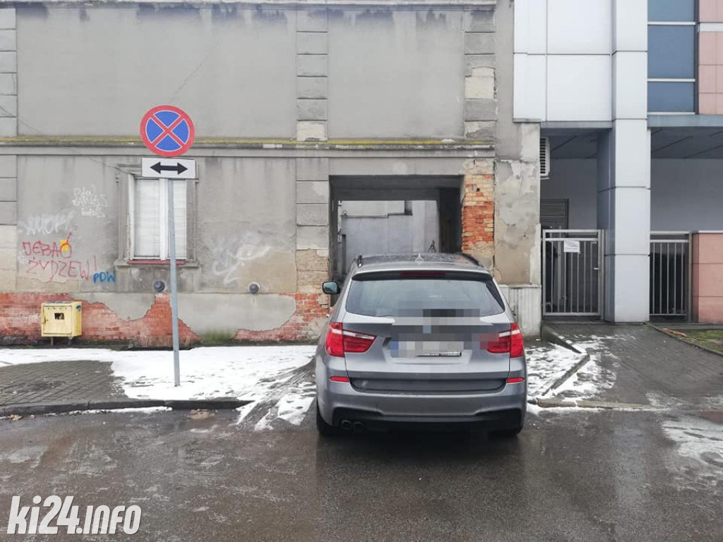 Styczniowi wirtuozi parkowania