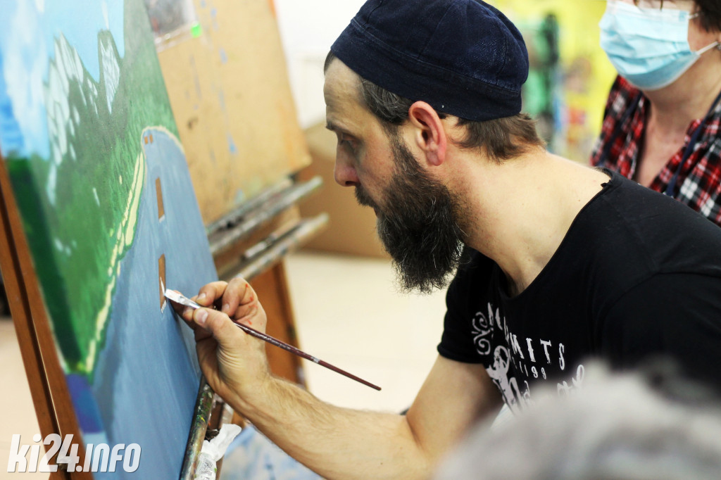 Kurs rysunku i malarstwa w Kujawskim Centrum Kultury