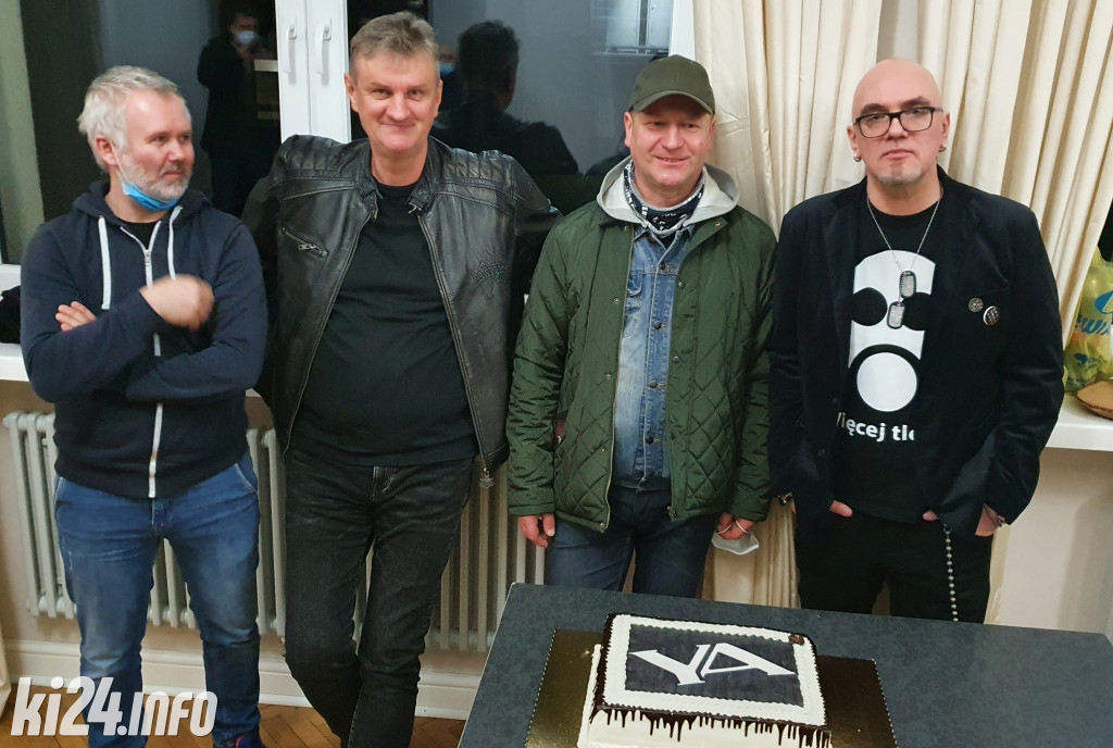 Spotkanie autorskie z zespołem YA