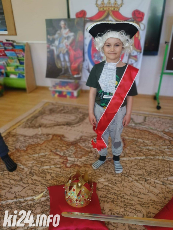 Święto Konstytucji 3 Maja w przedszkolu Słoneczko