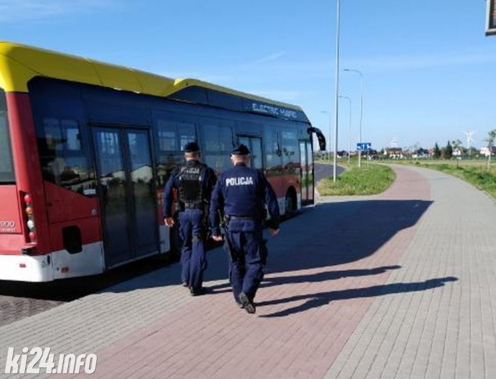 Policja kontroluje noszenie maseczek