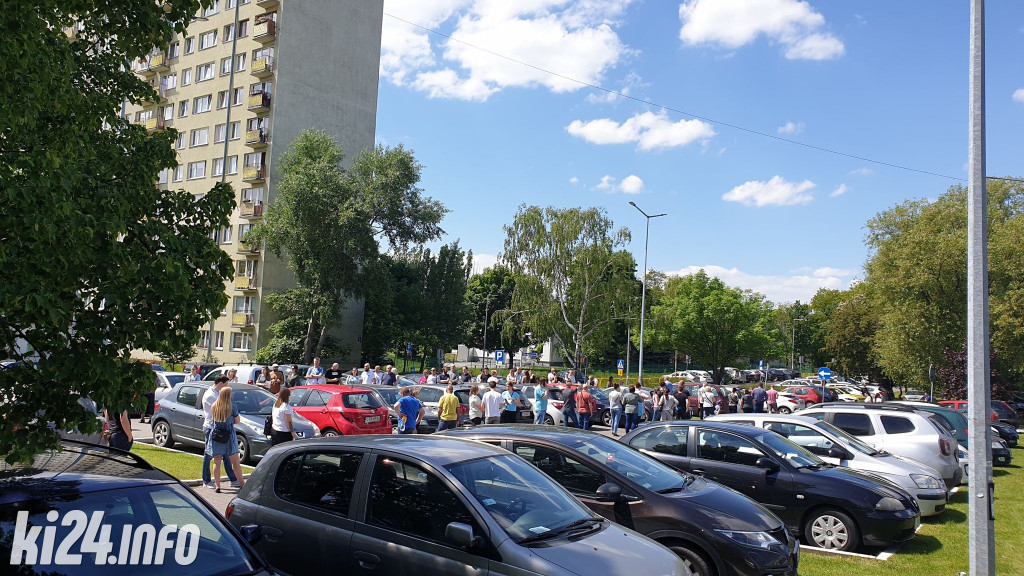 Kolejka do szczepienia