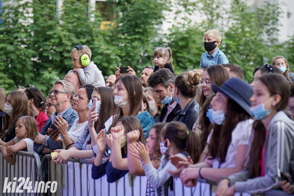 Koncert Kwiat Jabłoni i inni