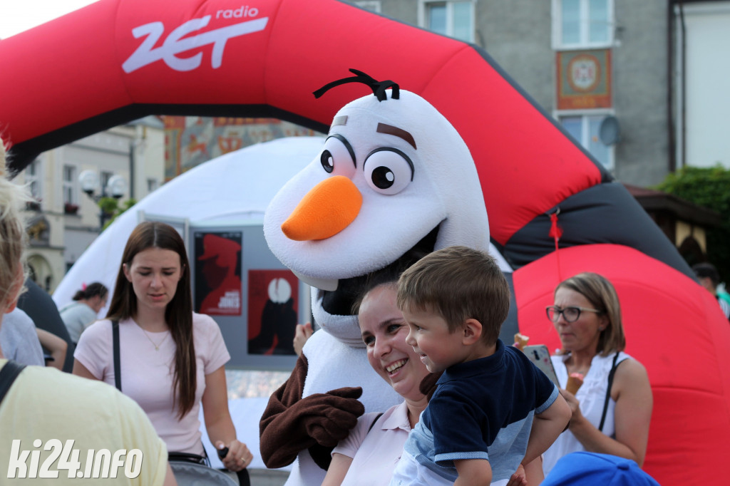 Rynek zamienił się w bajkową krainę