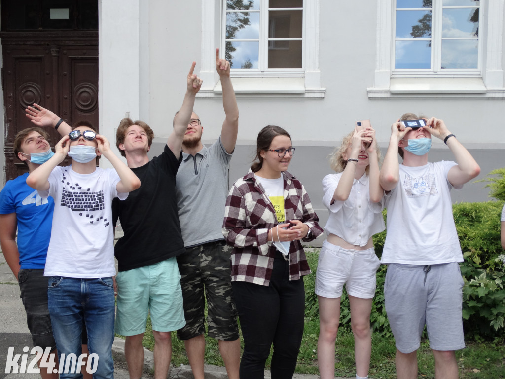 Obserwacje częściowego zaćmienia Słońca