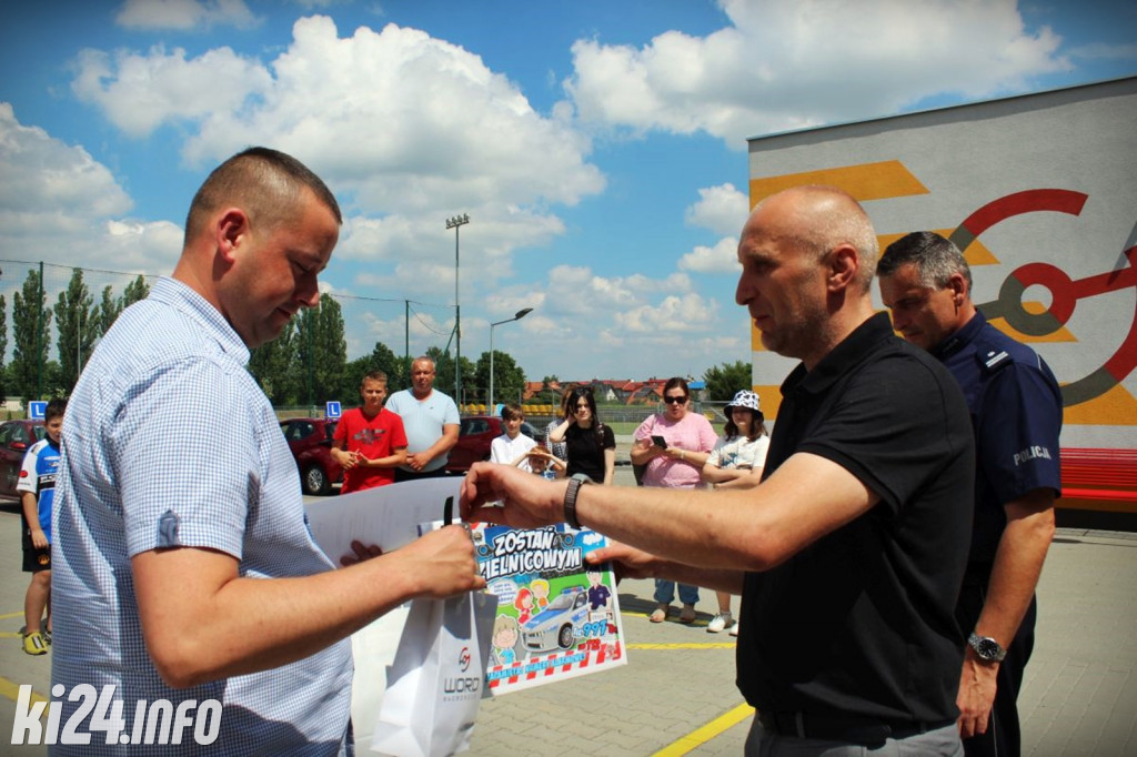 Z bezpieczeństwem na drodze są za pan brat