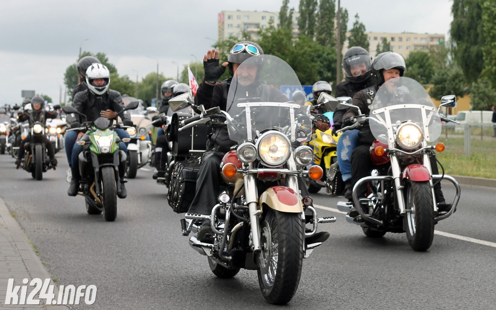 Parada motocykli na Rąbinie i pokaz stuntu