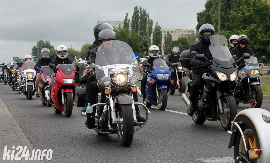 Parada motocykli na Rąbinie i pokaz stuntu