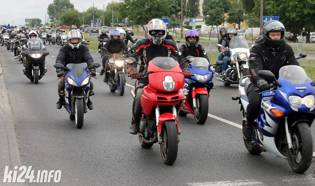 Parada motocykli na Rąbinie i pokaz stuntu