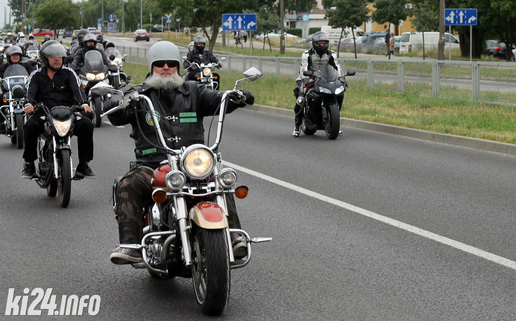 Parada motocykli na Rąbinie i pokaz stuntu