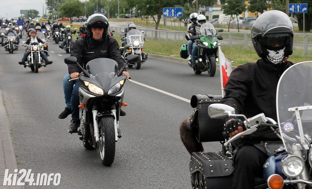 Parada motocykli na Rąbinie i pokaz stuntu