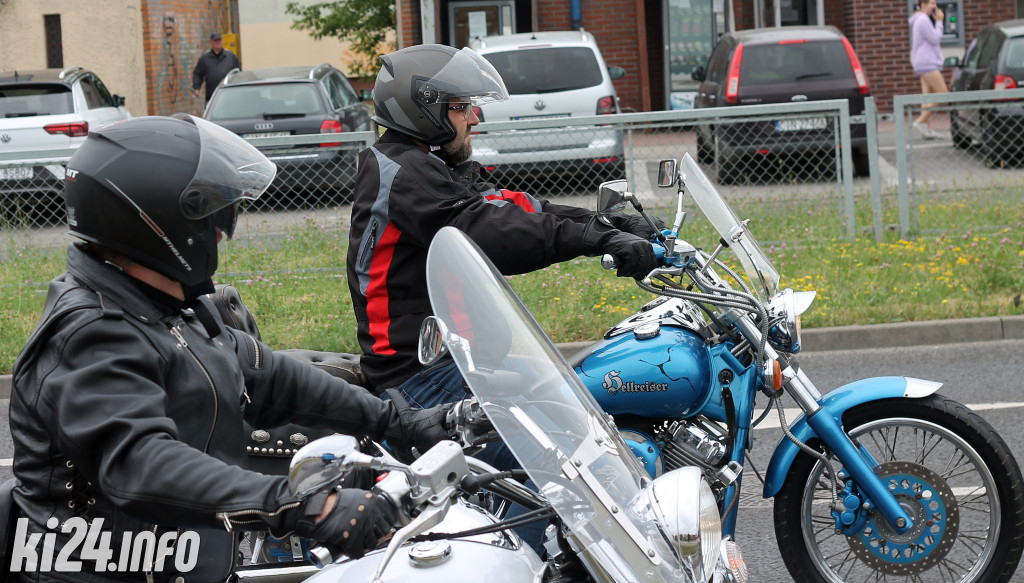 Parada motocykli na Rąbinie i pokaz stuntu