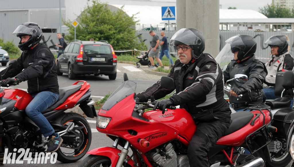 Parada motocykli na Rąbinie i pokaz stuntu