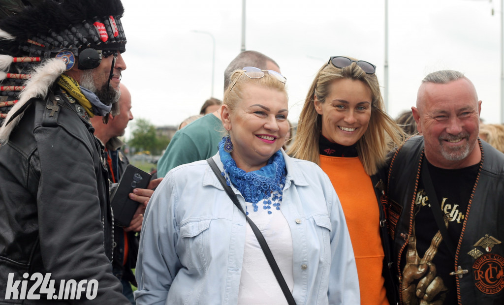 Parada motocykli na Rąbinie i pokaz stuntu